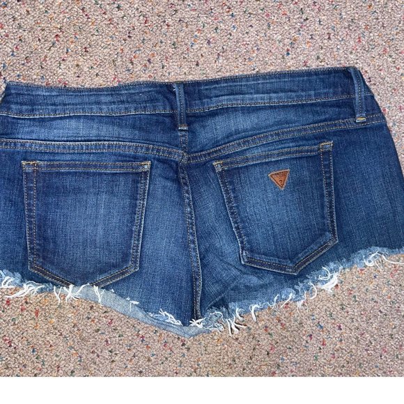 Guess short blue jean shorts size 29 - Picture 3 of 4